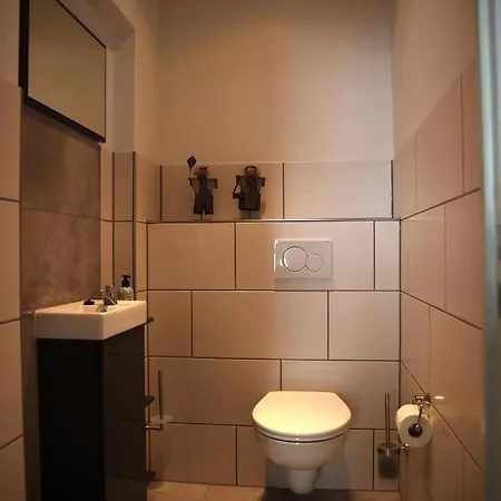 شقة Zufluchtshuette هرزوغنراث